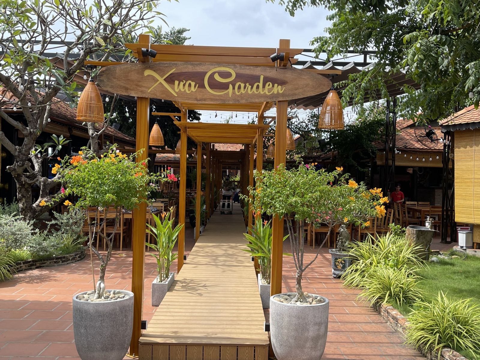 CUNG CẤP LẮP ĐẶT ÂM THANH QUÁN XƯA GARDEN