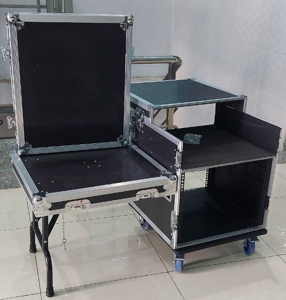 Tủ máy 10U có Ngăn mixer