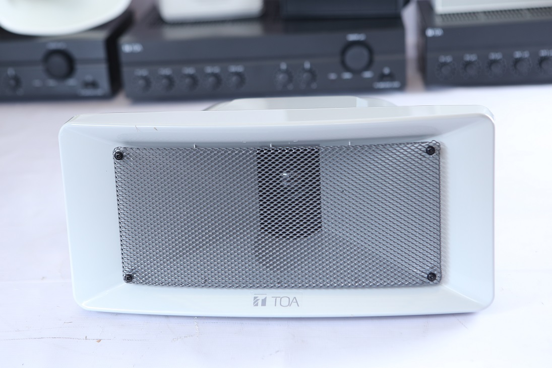 Loa nén dải rộng 30W Toa CS-304